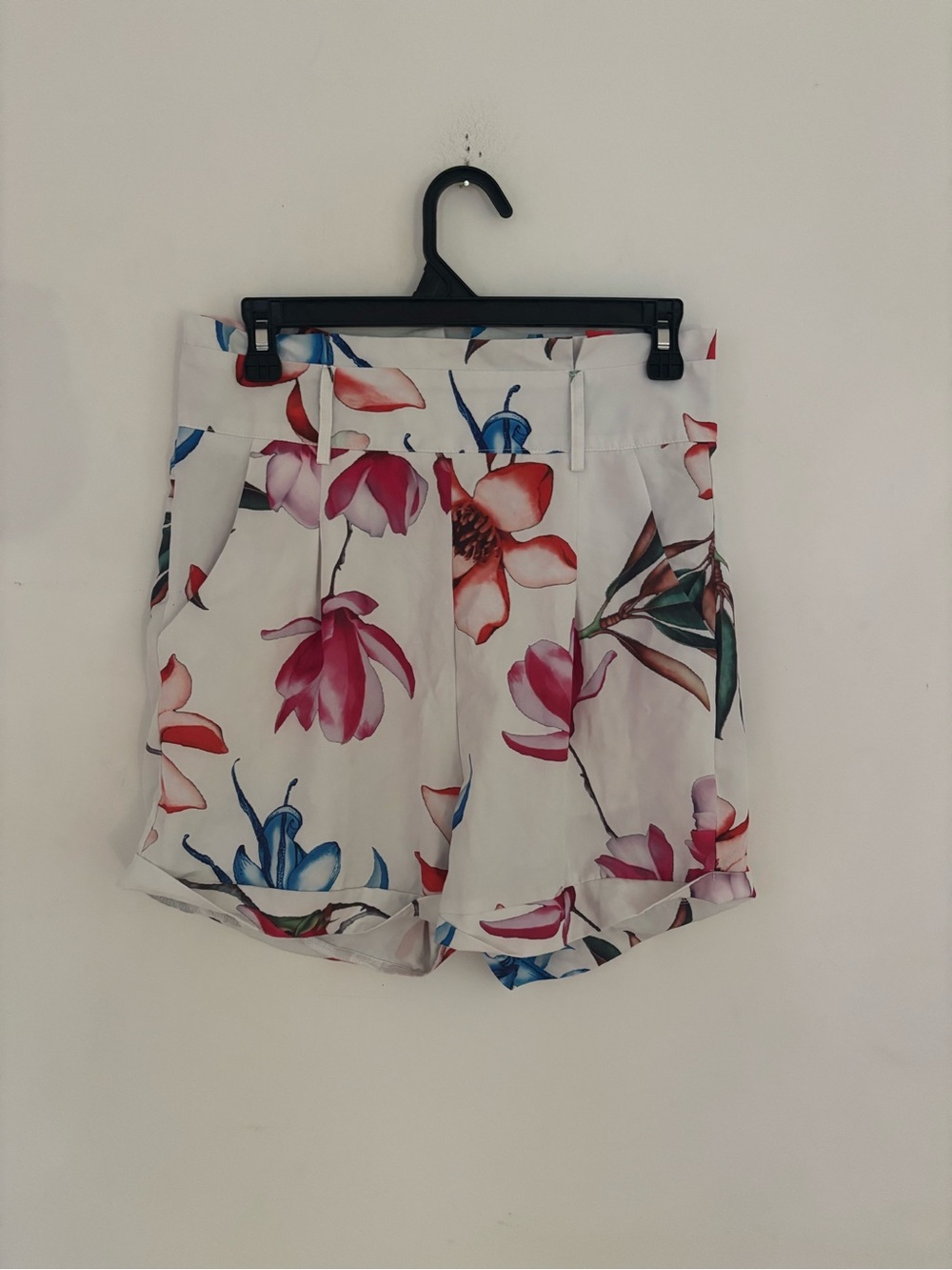 Floral High Rise Tailored Shorts Size M